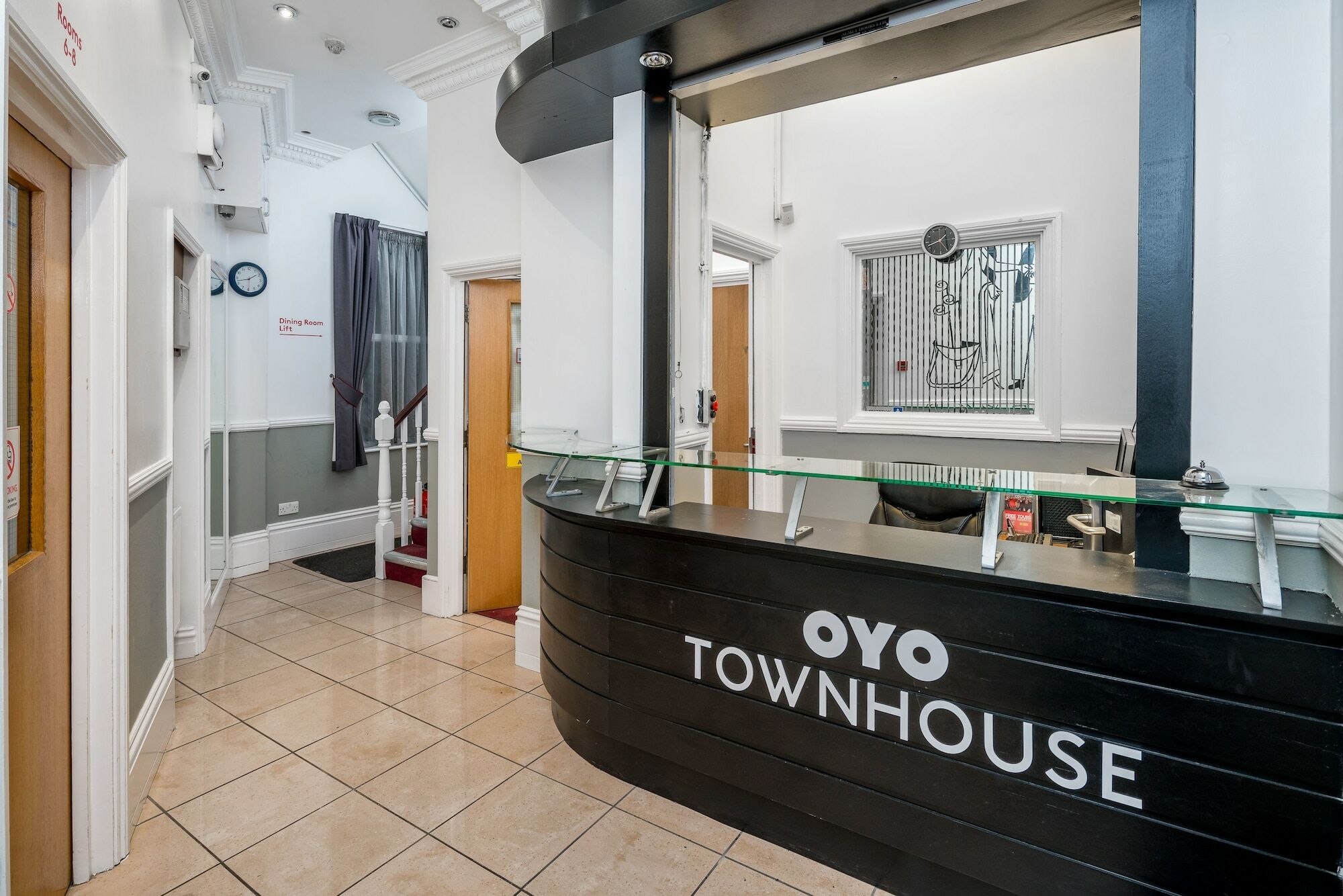 מלון Oyo Townhouse New England, London Victoria מראה חיצוני תמונה